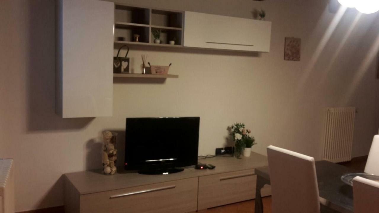La Dimora Di Angela Appartement Barberino di Mugello Buitenkant foto