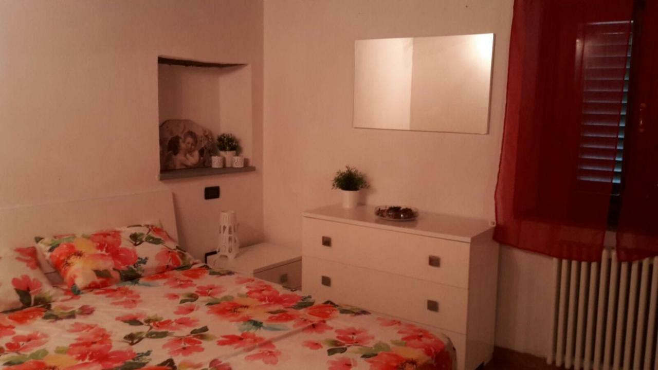 La Dimora Di Angela Appartement Barberino di Mugello Buitenkant foto